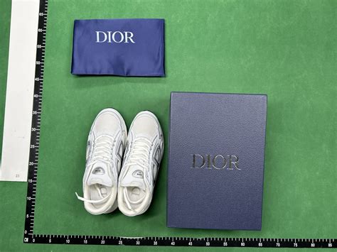 dior b30 pandabuy link.